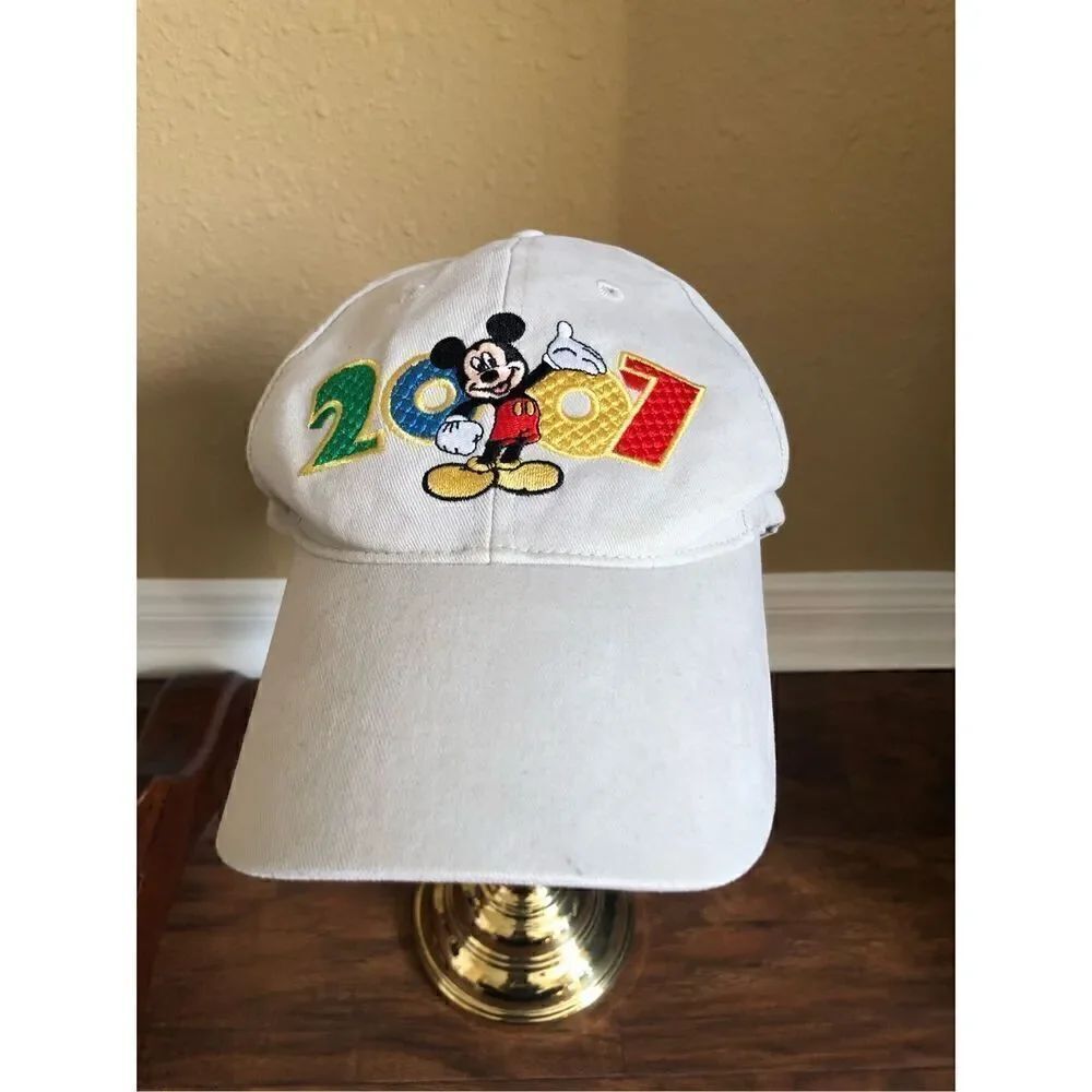 2007 Mickey Mouse Disneyland Resort Adult Beige Baseball Hat Adjustable
